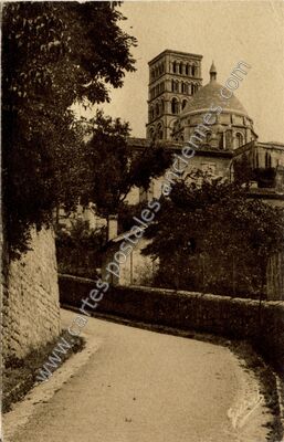 Carte postale ancienne Angouleme — Angoulême (Charente)