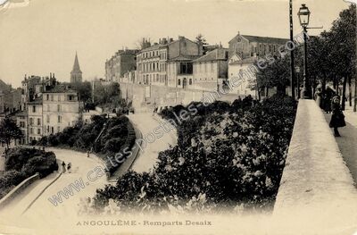 Carte postale ancienne Remparts Desaix — Angoulême (Charente)