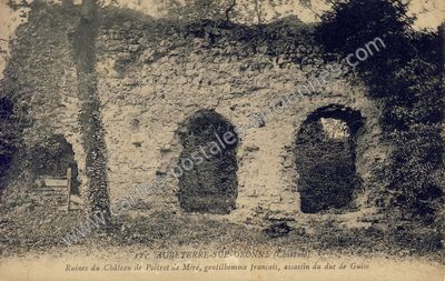 Carte postale ancienne Ruines du Château de Poltrot de Méré, gentilhomme français, assassin du duc de Guise — Aubeterre-sur-Dronne (Charente)