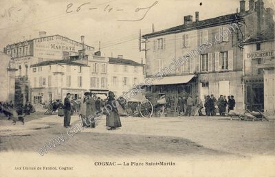 Carte postale ancienne La Place Saint-Martin — Cognac (Charente)