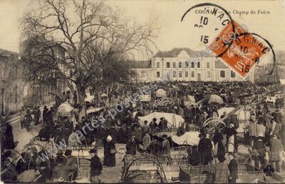 Carte postale ancienne Le Champ de Foire — Cognac (Charente)