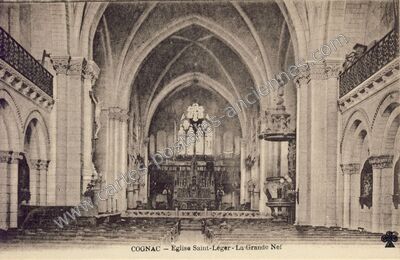 Carte postale ancienne Eglise Saint-Léger - La Grande Nef — Cognac (Charente)