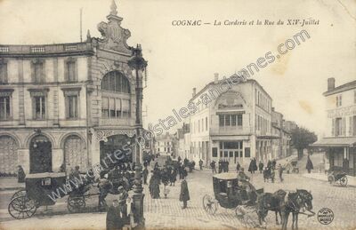 Carte postale ancienne La Corderie et la Rue du XIV-Juillet — Cognac (Charente)