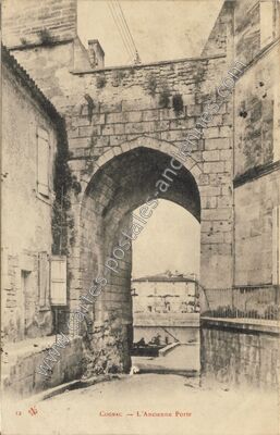 Carte postale ancienne L'Ancienne Porte — Cognac (Charente)