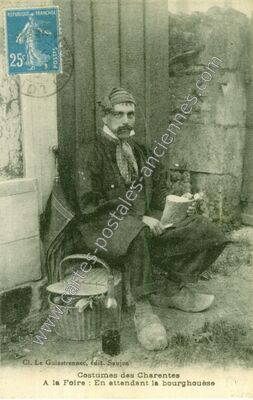 Carte postale ancienne Costumes des Charentes — Non Localisée (Charente-Maritime)