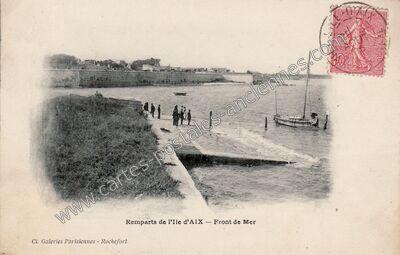 Carte postale ancienne Remparts de l'Ile d'AIX — Front de Mer — Île-d'Aix (Charente-Maritime)