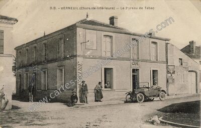 Carte postale ancienne Le Pureau de Tabac — Berneuil (Charente-Maritime)