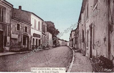 Carte postale ancienne Route de St-Jean-d'Angély — Brizambourg (Charente-Maritime)
