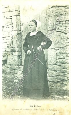 Carte postale ancienne Paysanne - Coiffe « la Pelleboise — Celles (Charente-Maritime)