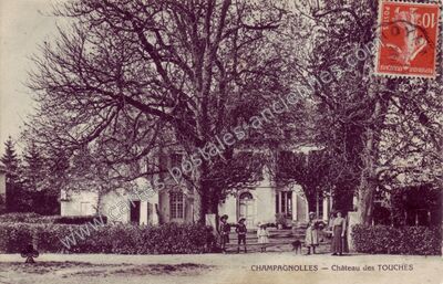 Carte postale ancienne Château des Touches — Champagnolles (Charente-Maritime)