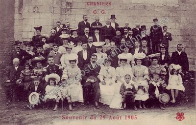 Carte postale ancienne Chaniers — Chaniers (Charente-Maritime)