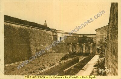 Carte postale ancienne Le Chateau — Le Château-d'Oléron (Charente-Maritime)