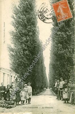 Carte postale ancienne La Chaussée — Colombiers (Charente-Maritime)