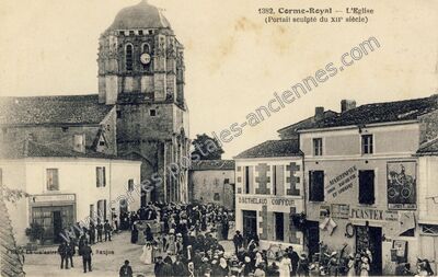 Carte postale ancienne L'Eglise (Portail sculpté du XIIe siècle) — Corme-Royal (Charente-Maritime)