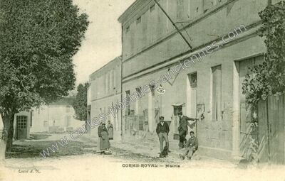 Carte postale ancienne Mairie — Corme-Royal (Charente-Maritime)