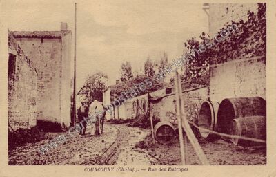 Carte postale ancienne Rue des Eutropes — Courcoury (Charente-Maritime)