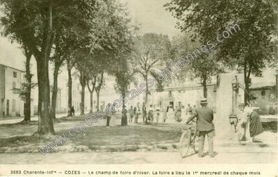 Carte postale ancienne Le champ de foire d'hiver. La foire a lieu le 1er mercredi de chaque mois — Cozes (Charente-Maritime)