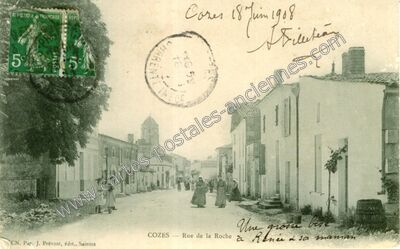 Carte postale ancienne Rue de la Roche — Cozes (Charente-Maritime)
