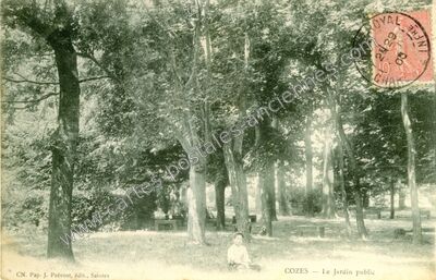 Carte postale ancienne Le Jardin public — Cozes (Charente-Maritime)