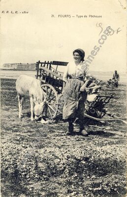 Carte postale ancienne Type de Pêcheuse — Fouras (Charente-Maritime)