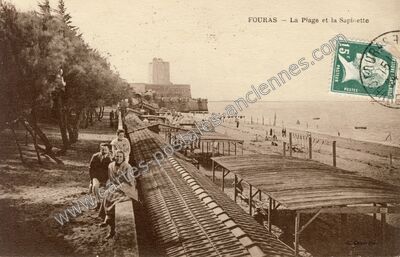 Carte postale ancienne La Plage et la Sapinette — Fouras (Charente-Maritime)