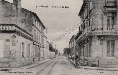 Carte postale ancienne Avenue de la Gare — Gémozac (Charente-Maritime)