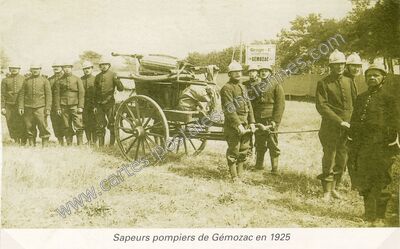 Carte postale ancienne Sapeurs pompiers — Gémozac (Charente-Maritime)