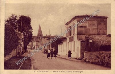 Carte postale ancienne Entrée de Ville - Route de Mortagne — Gémozac (Charente-Maritime)