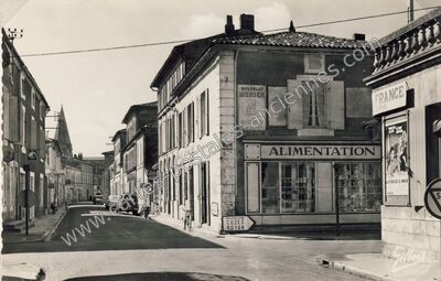 Carte postale ancienne Chocolat Menier — Gémozac (Charente-Maritime)
