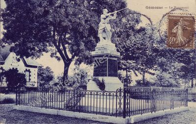 Carte postale ancienne Le Monument — Gémozac (Charente-Maritime)