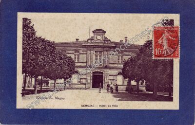 Carte postale ancienne Hôtel de Ville — Gémozac (Charente-Maritime)