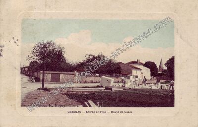 Carte postale ancienne Entrée en Ville — Route de Cozes — Gémozac (Charente-Maritime)