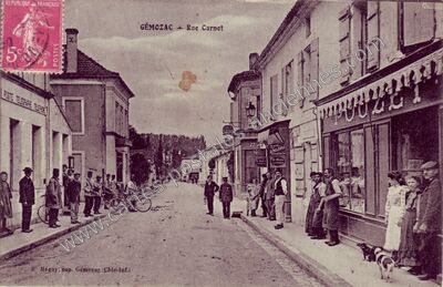 Carte postale ancienne Rue Carnet — Gémozac (Charente-Maritime)