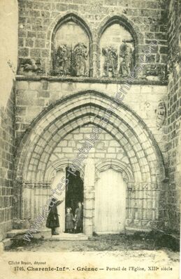 Carte postale ancienne Portail de l'Eglise, XIIIe siècle — Grézac (Charente-Maritime)