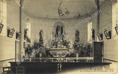 Carte postale ancienne Intérieur de la Chapelle du Pensionnat — Le Gua (Charente-Maritime)