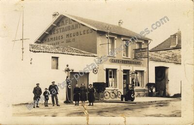 Carte postale ancienne Café, Restaurant, Chambres Meublées, Garage — Le Gua (Charente-Maritime)