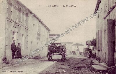 Carte postale ancienne La Grand'Rue — La Jard (Charente-Maritime)