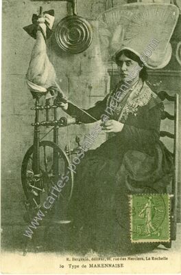 Carte postale ancienne Marennaise — Marennes (Charente-Maritime)