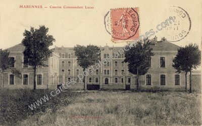 Carte postale ancienne Caserne Commandant Lucas — Marennes (Charente-Maritime)