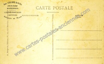 Carte postale ancienne Articles / près du clocher / SOUVENIRS / ARTICLES DE PLAGE / CORRESPONDANCE — Marennes (Charente-Maritime)