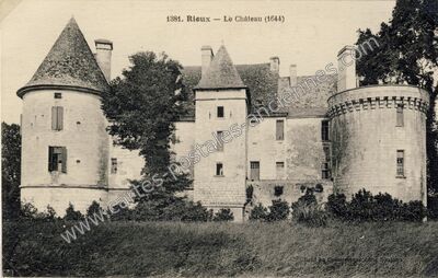 Carte postale ancienne Le Château — Rioux (Charente-Maritime)