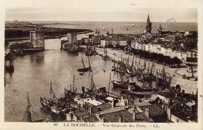 Carte postale ancienne Vue Générale des Ports — La Rochelle (Charente-Maritime)