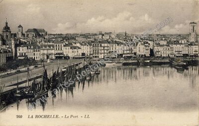 Carte postale ancienne Le Port — La Rochelle (Charente-Maritime)