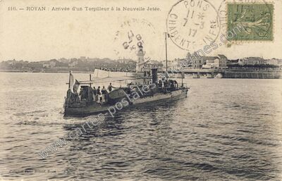 Carte postale ancienne Arrivée d'un Torpilleur à la Nouvelle Jetée — Royan (Charente-Maritime)