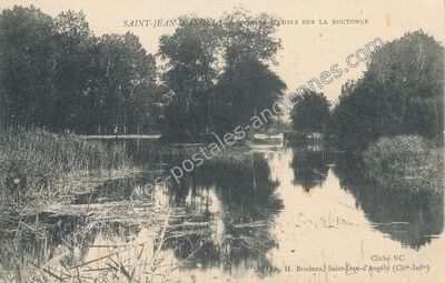 Carte postale ancienne Écluses sur la Boutonne — Saint-Jean-d'Angély (Charente-Maritime)
