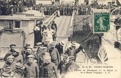 Carte postale ancienne St Martin — Saint-Martin-de-Ré (Charente-Maritime)