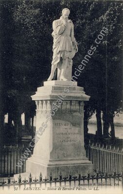 Carte postale ancienne Statue de Bernard Palissy — Saintes (Charente-Maritime)