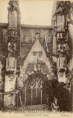 Carte postale ancienne Cathédrale Saint-Pierre (côté Nord) / Contreforts (XIe siècle) — Saintes (Charente-Maritime)