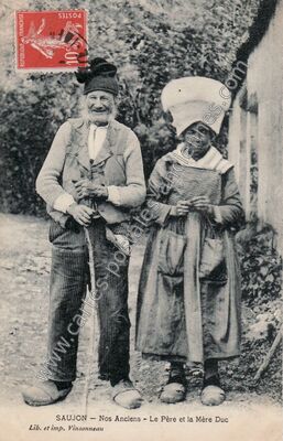Carte postale ancienne Nos Anciens - Le Père et la Mère Duc — Saujon (Charente-Maritime)