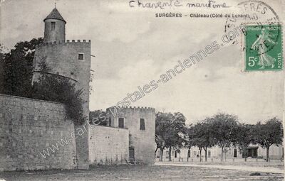 Carte postale ancienne Château (Côté du Levant) — Surgères (Charente-Maritime)